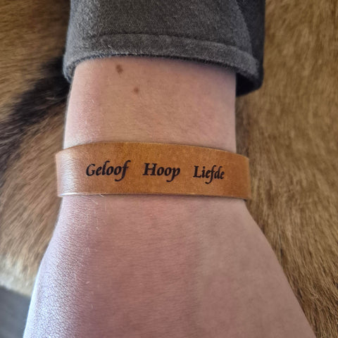 Leren armband - Geloof Hoop Liefde