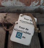 Houten label aan touw - Voor de allerliefste Oma